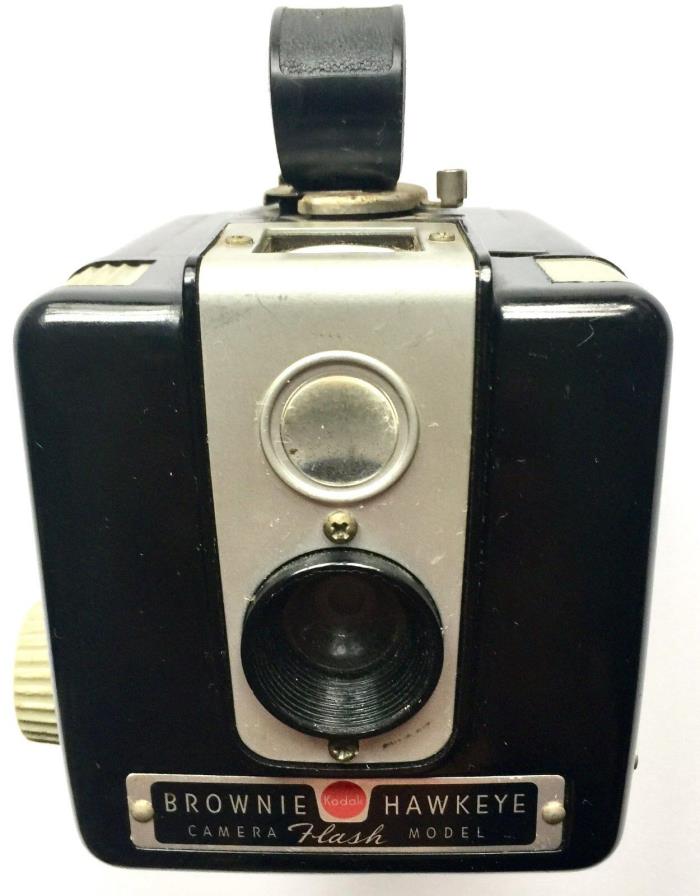 VINTAGE 1950's KODAK BROWNIE HAWKEYE FLASH FILM CAMERA FOR YOUR COLLECTION