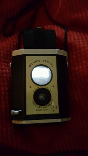 Vintage Eastman Kodak Brownie Reflex Box Camera