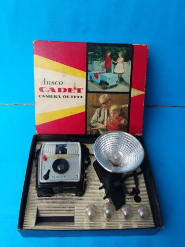 Vintage  1960s ansco cadet camera outfit