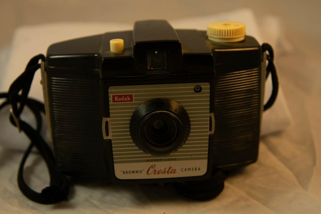 Kodak Brownie Cresta