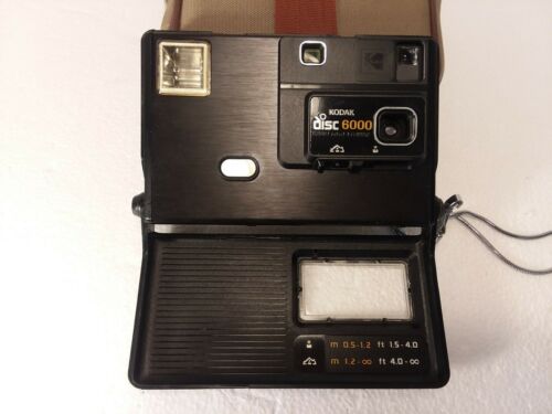 Kodak Disc 6000 Vintage Camera with case.