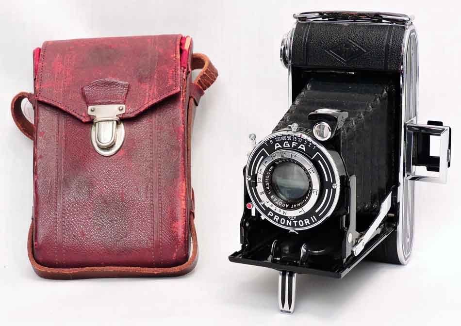 Vintage Agfa Billy Record 4.5 Folding Roll Film Camera – Anastigmat Aprotar Lens