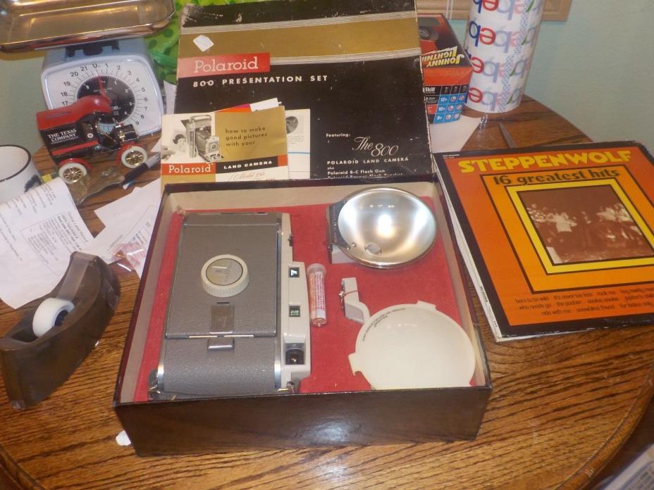 Vintage Poloroid 800 Presentation Set. Complete. Original Box.