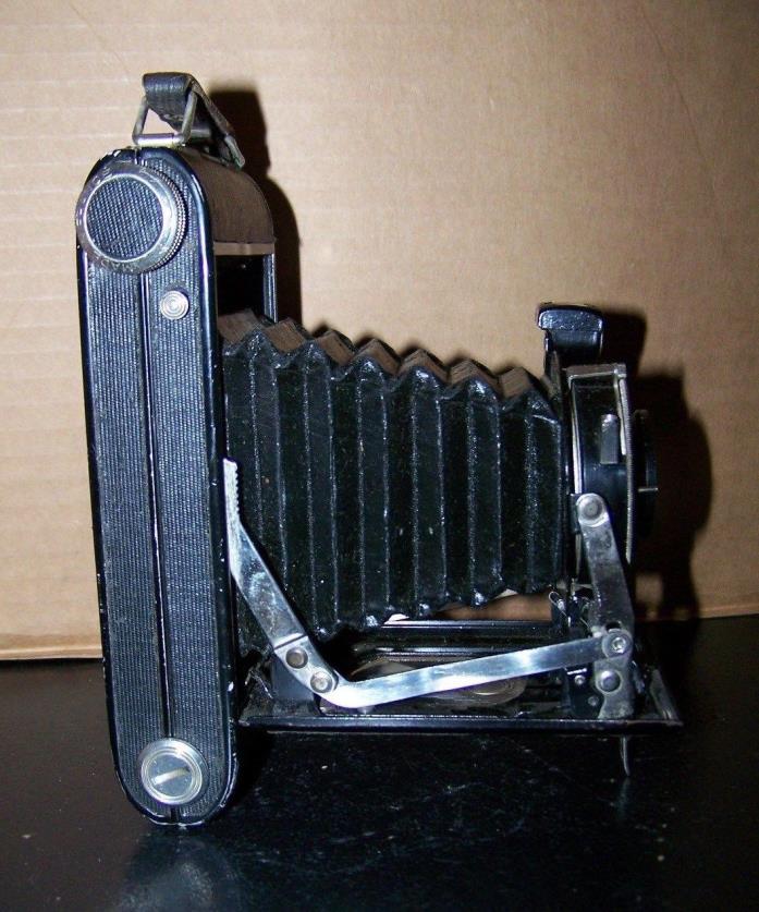 Lumiere Folding Camera - Lumiere Anastigmat Fidor 6.3 Functional Lens