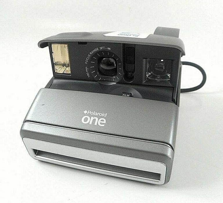 Polaroid One 600 ONE600 Ultra Instant Film Camera FILM TESTED~ Working! Silver