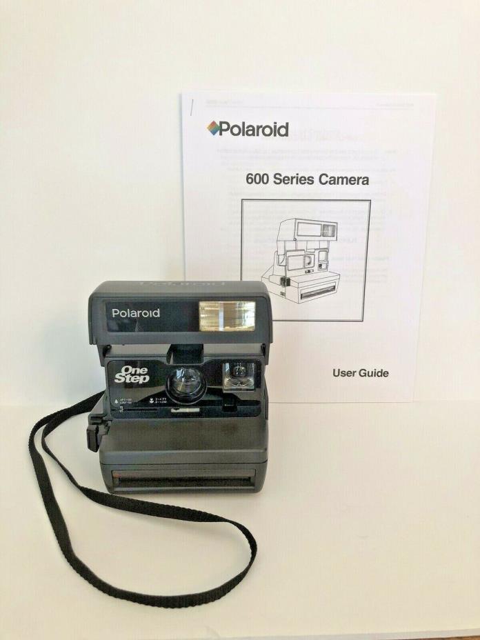 Polaroid One Step Close Up 600 Instant Film Camera Black vintage