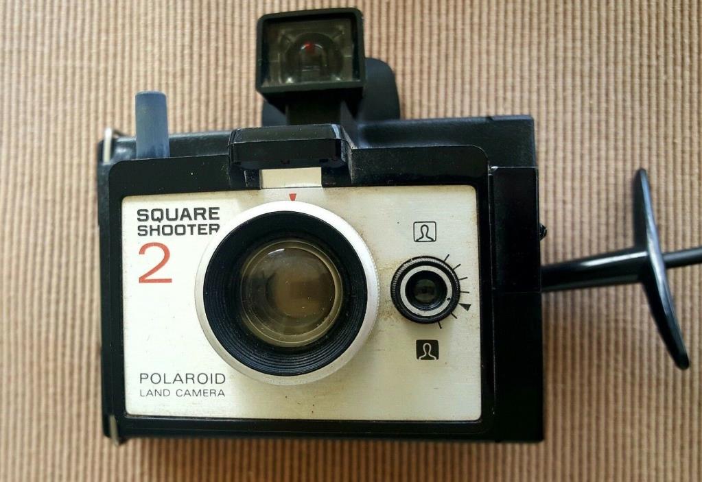 Vintage Polaroid Land Camera Square Shooter 2