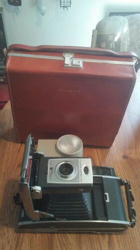 Vintage Polaroid Land Camera!