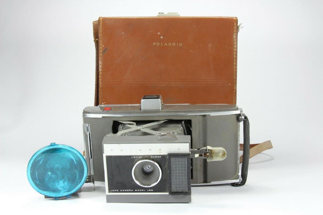 Vintage Polaroid Land Camera J66 case flash
