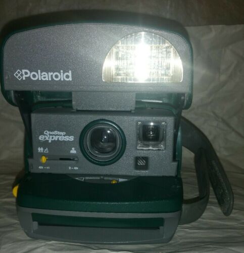 Polariod One Step Express Instant Camera 600 HUNTER GREEN VINTAGE