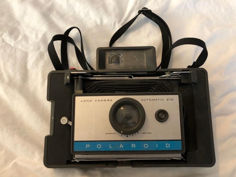 Vintage Polaroid Land Camera, Automatic Model 210