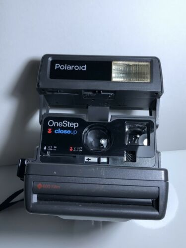 Polaroid 600 Vintage Instant Film Camera - One Step Close Up