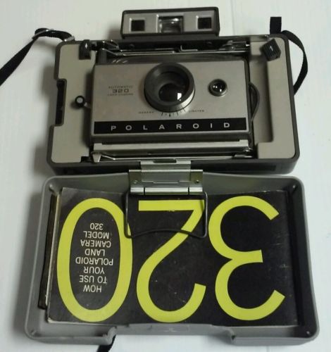 Vintage Polaroid Automatic 320 Land Camera