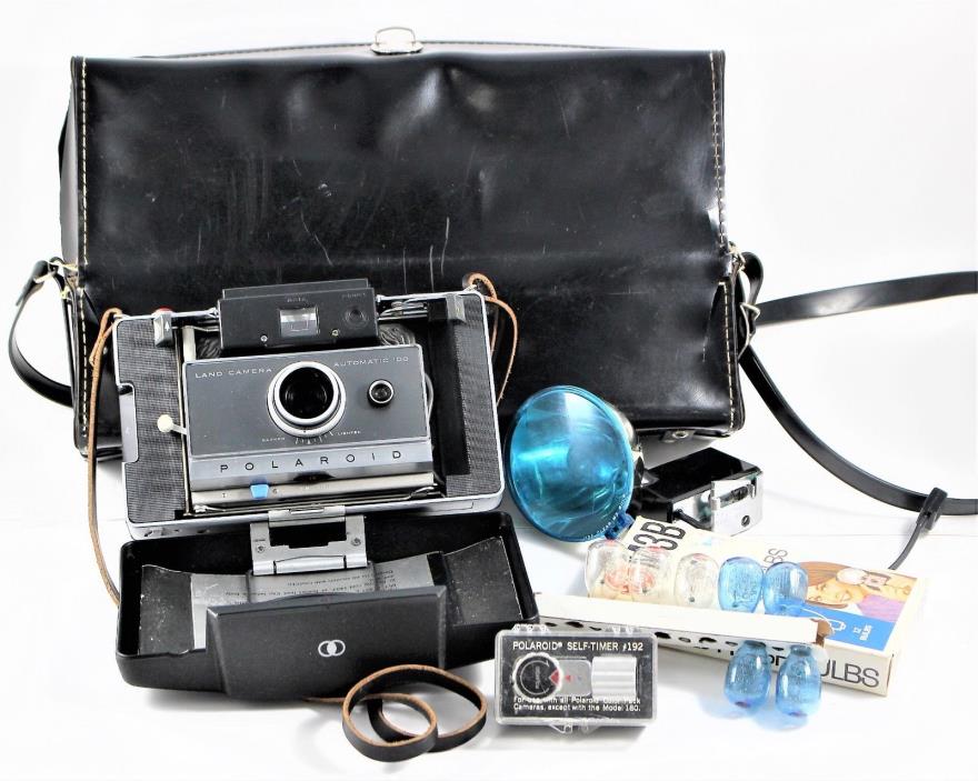 Vintage 1960s Polaroid Automatic 100 Land Camera w/ Case, Bulbs, & Self Timer