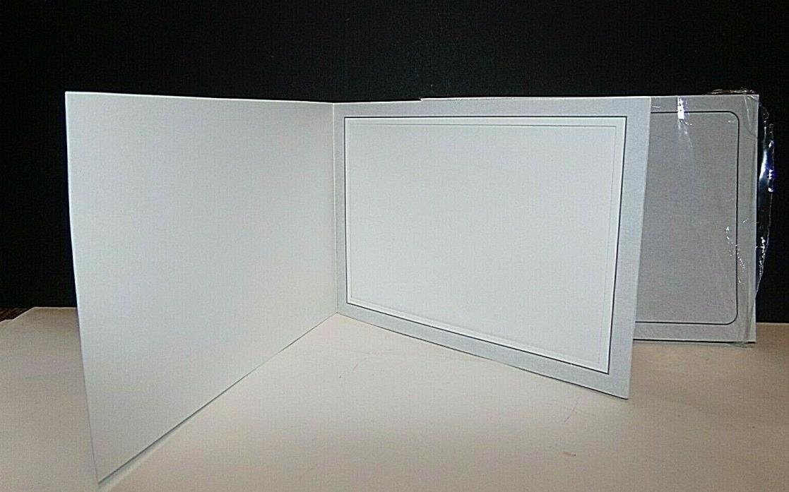 25-DLC 7x5 Cardboard Photo Folders   (Light Gray)