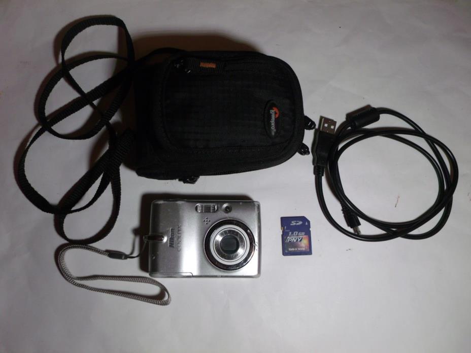 Nikon COOLPIX L10 Digital Camera Silver 3x optical+ USB+video+ Case+ 1GB SD card