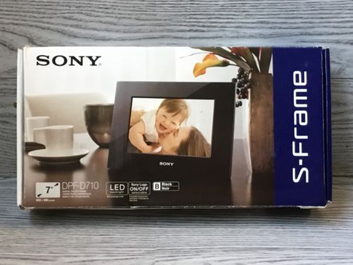 Sony S Frame DPF D710 Digital Photo Frame Black 7” LED Backlight NIB