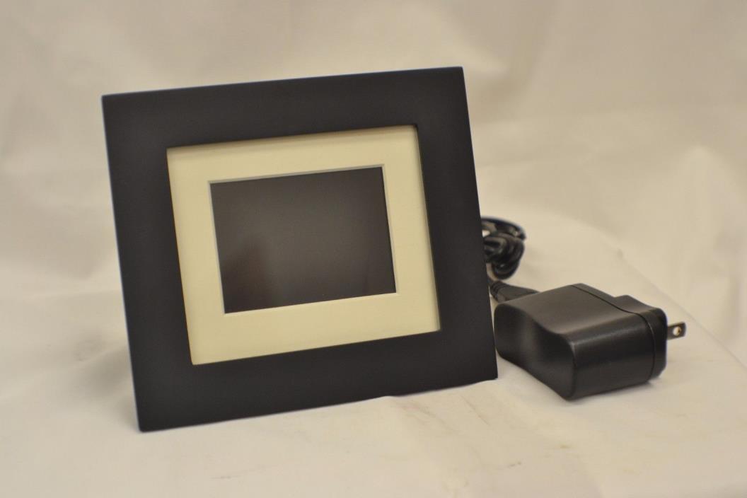Pandigital PAN3502W02 3.5