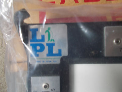 LPL 2 Blade Easel Mask, 8x10 Inch (18cm x 24cm)
