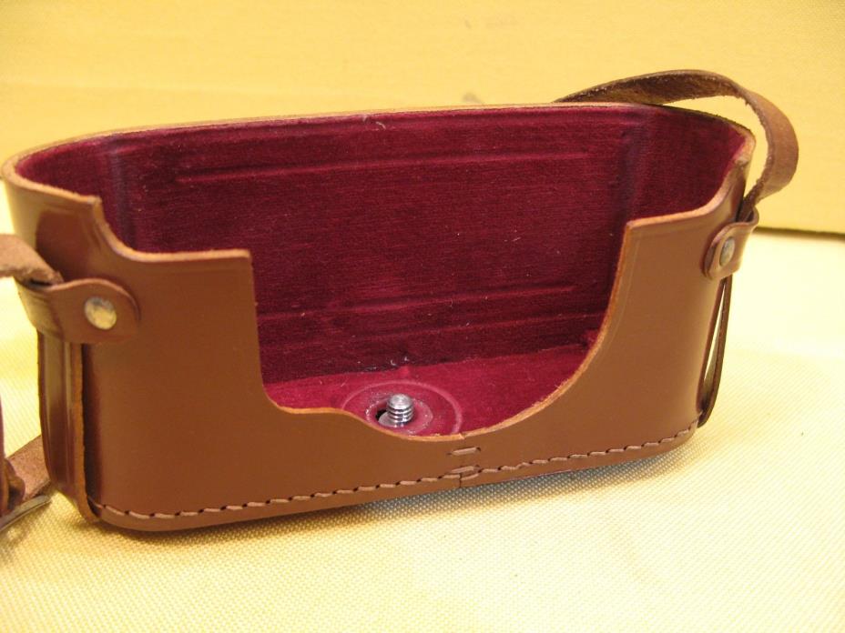Vintage Wirgin edixa FLEX camera leather case bottom