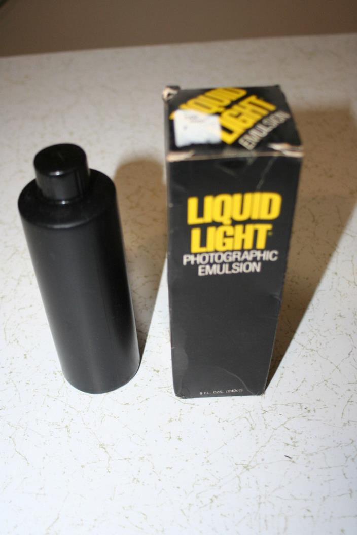 Rockland Liquid Light Photographic Emulsion 8 oz Expired Oct. 1998 NOS