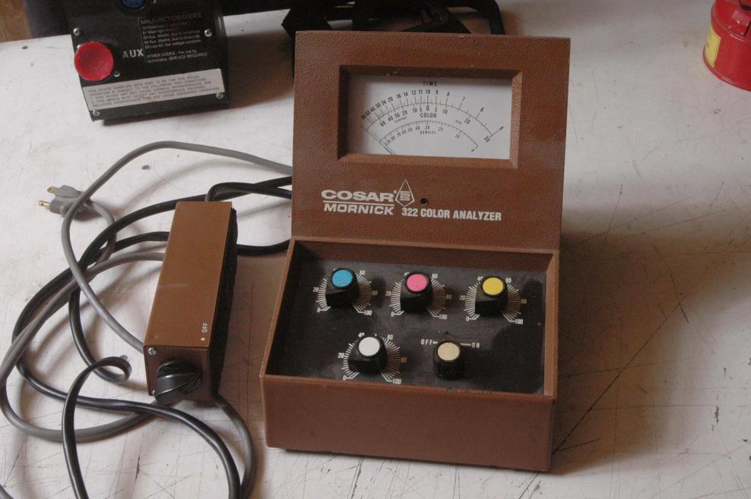 COSAR Mornick Solid State Color Analyzer Model 322