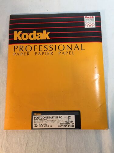 Kodak Polycontrast III RC F Glossy Professional B&W Paper 8x10 25 Sheets -Sealed