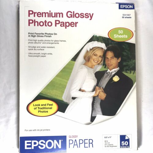 Epson Premium Photo Quality Glossy Ink Jet 8.5 X 11  68 lb 70 Sheets S041467