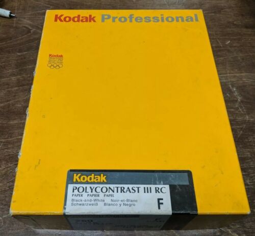 Kodak Polycontrast III RC F Glossy 250 sheets 8x10 black & white paper.NOS B&W