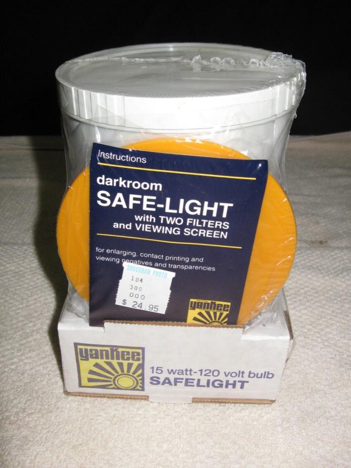 Set of 2 Yankee SL-3 Darkroom Safe Lights - New!