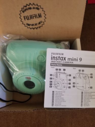 Fuji instax mini 9 fujifilm instant film camera Mint Green manufacture redurbish