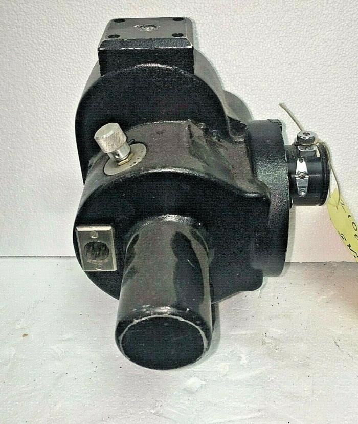 Bell & Howell 35mm Eyemo type WWII Camera Military Surplus Clean!