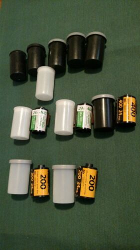 Lot of 11 Vintage  Plastic 35mm Film Canisters Containers 6 empty 5 w/film