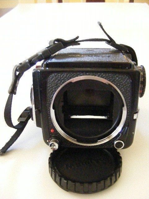 Mamiya Sekor M 645  1000S c/w Top and Front Caps , Wrist strap & 120 Film holder