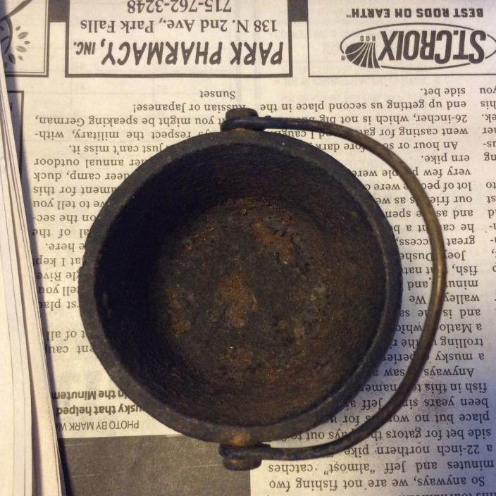 Mini Cauldron. Cast Iron. 2” tall withou Handle. 2 1/2” wide