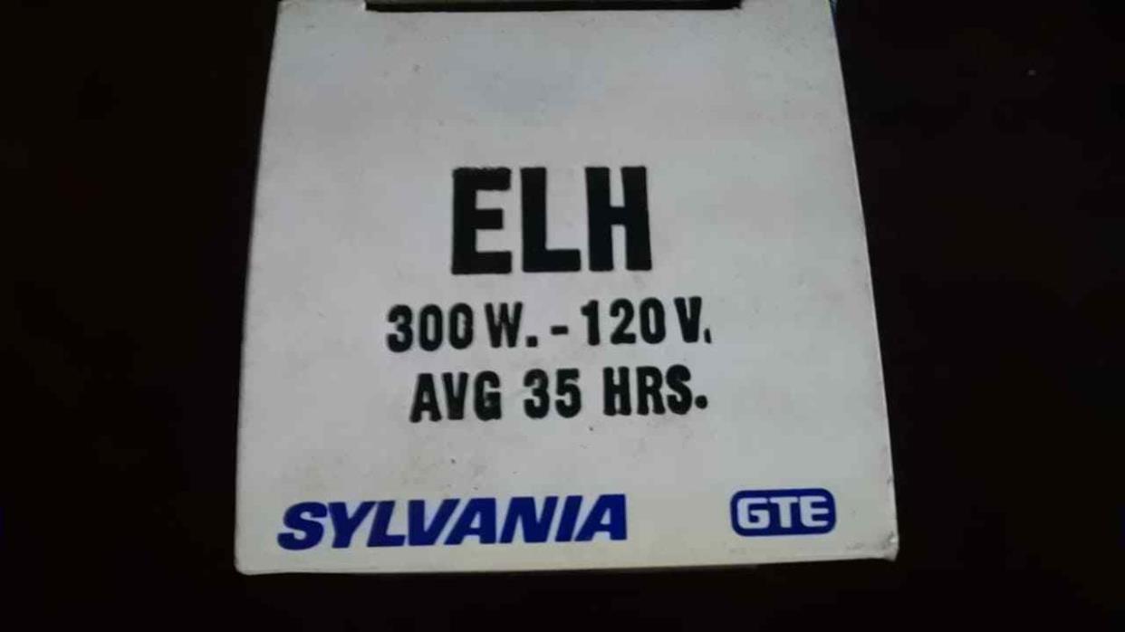 sylvania projector bulb replacement bulb 300w 120v avg 35 hours