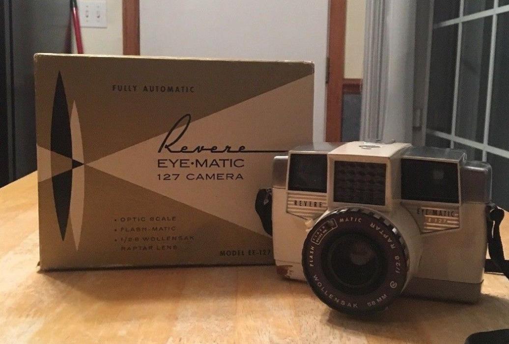 Vintage Revere Eye Matic Camera Model EE 127