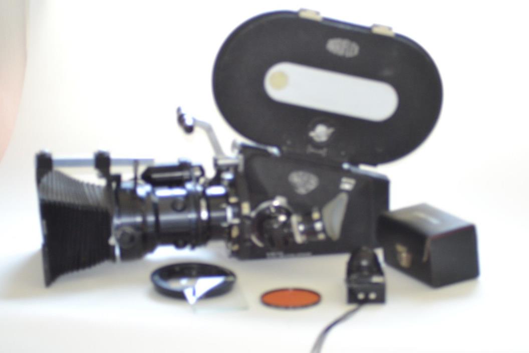 Classic, 16mm  Arriflex BL, Fluid head tripod, New Battery/charger, Lowell kit,