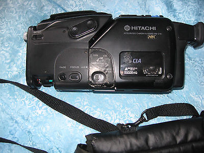 Complete Hitachi integrated vhs camera and video vm-cia with case