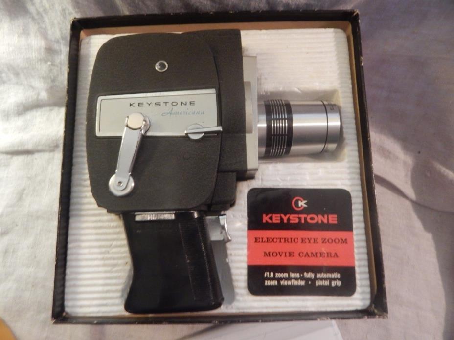Vintage Keystone Americana 8 MM Movie Camera in Box 774H