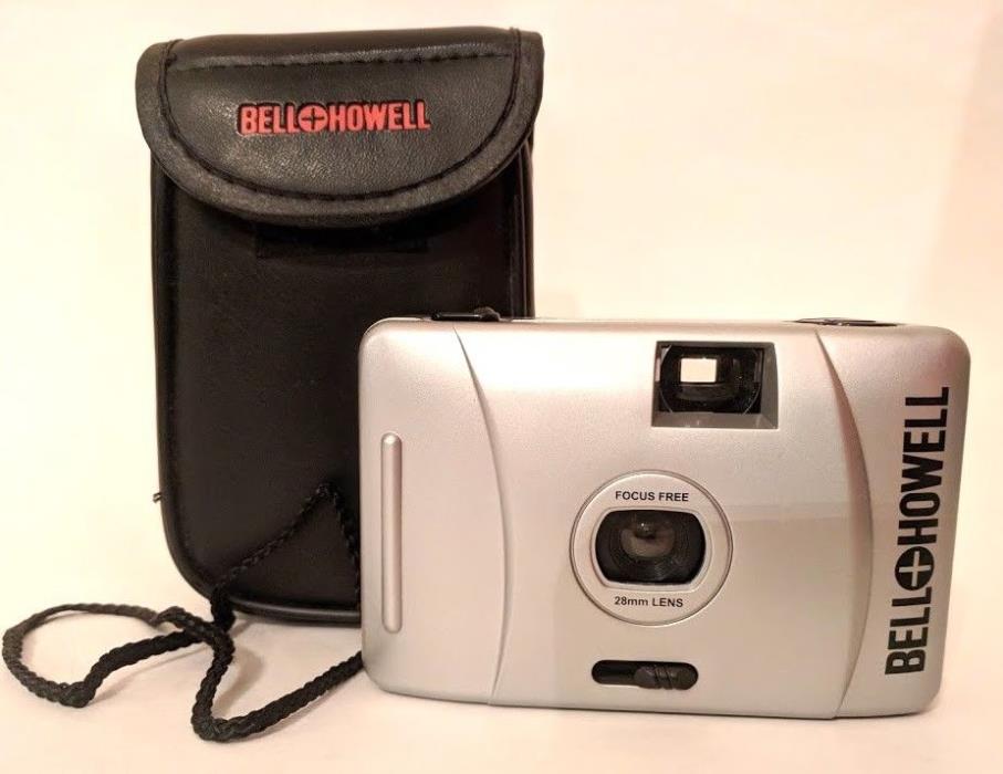 Bell & Howell Focus Free 28mm Lens Camera with Case & Strap Untested Pre-owned