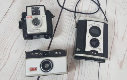 Vintage Kodak camera lot of 3 Bullet II Brownie Reflex Instamatic 124