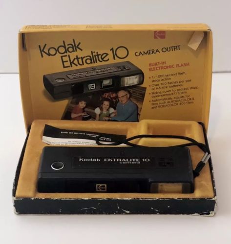 Kodak Ektralite 10 Camera Built in Electronic Flash Original Box For Parts Only