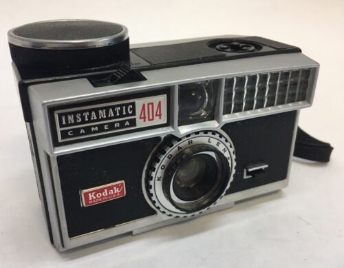 Viintage Kodak Instamatic 404 Camera