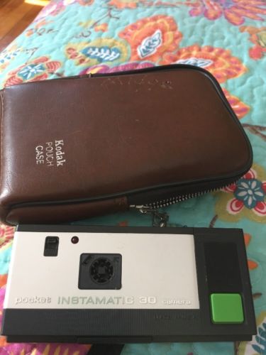 Vintage Kodak Instamatic 30 Camera With Extender and Belt Carry Case & Strap