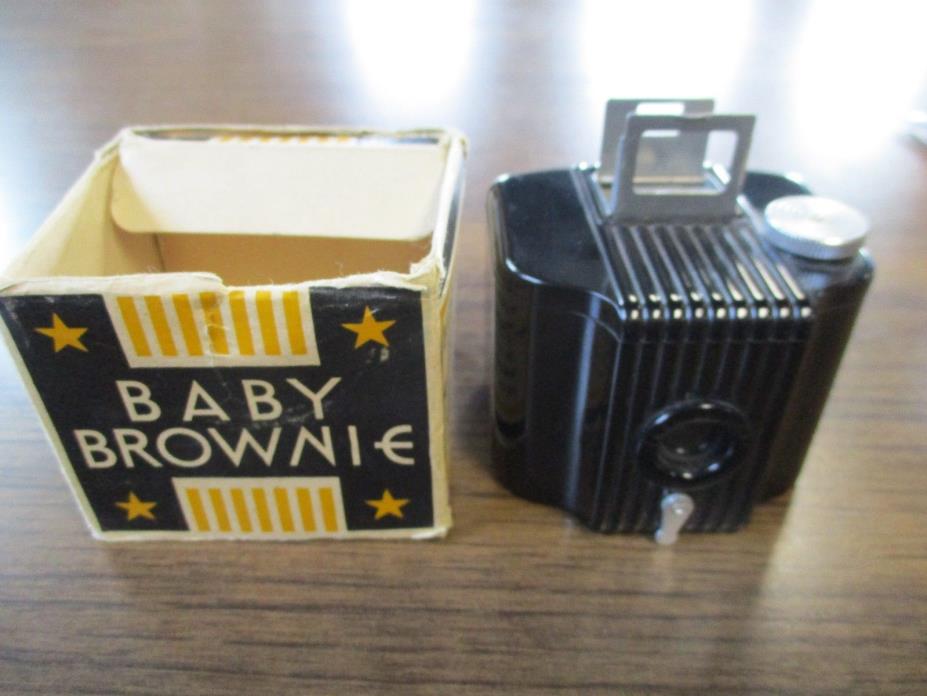 Vintage Eastman Kodak Co. Baby Brownie Camera w/Box 1930's