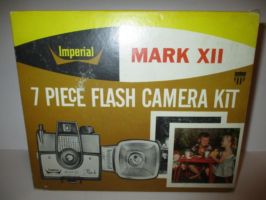 Vintage Imperial Mark XII 7 Piece Flash Camera Kit