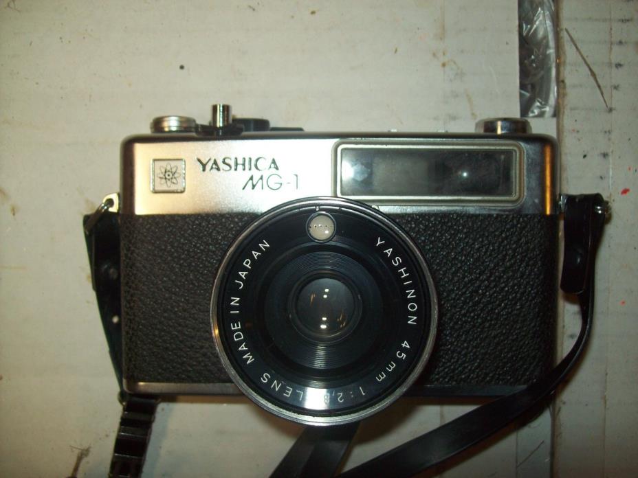 yashica MG-1 35mm with 45mm camera