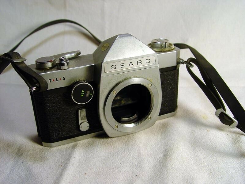 Sears TLS 35mm SLR camera body, fully functional w/ M42 screw mount