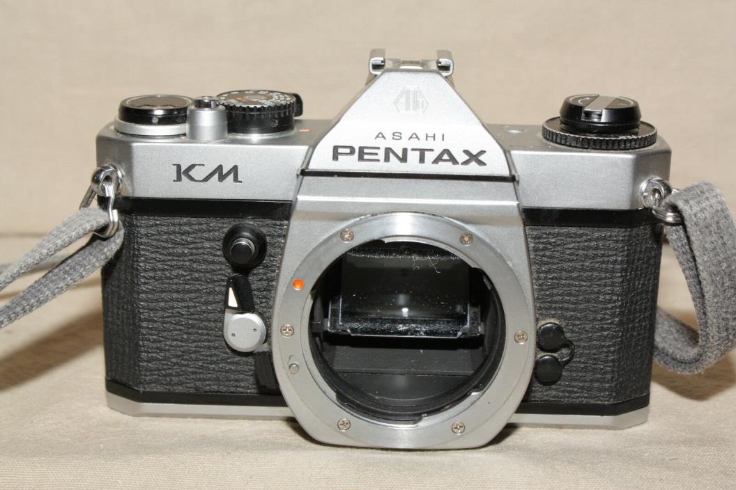 PENTAX KM 35mm CAMERA BODY ONLY - PLEASE READ 9041